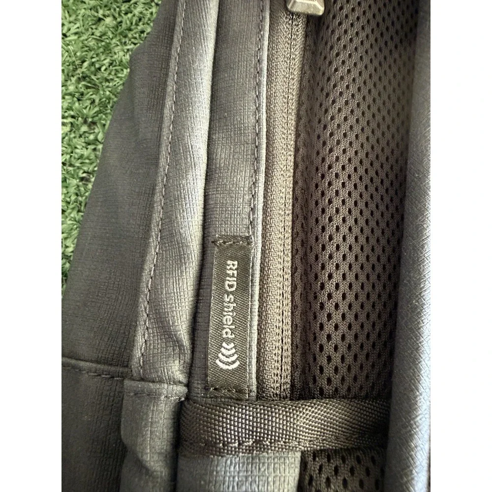 Briggs & Riley Kinzie Street Medium Backpack, Navy Blue/Grey W/RFID shield